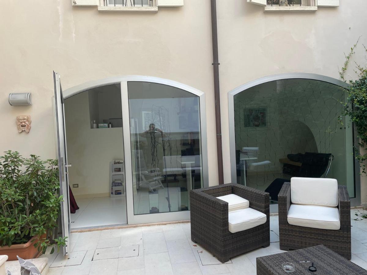 Cuor Di Mantova B&B Екстер'єр фото
